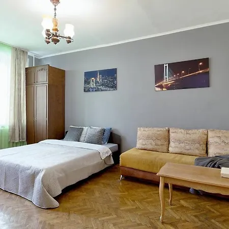 V80/3 Two Separare Bedrooms - Olympyc Stadium Daire Kiev