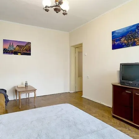 V80/3 Two Separare Bedrooms - Olympyc Stadium